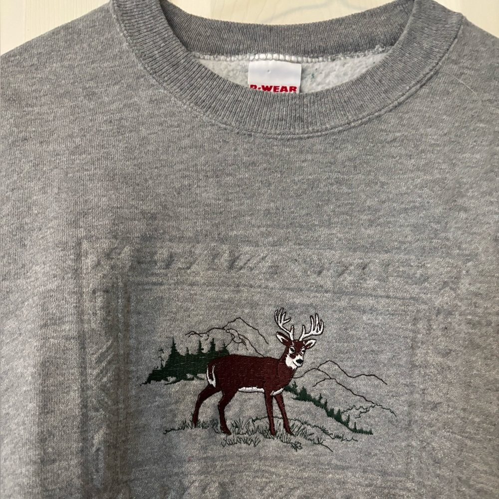 Ladies sweatshirt with embroidery detail